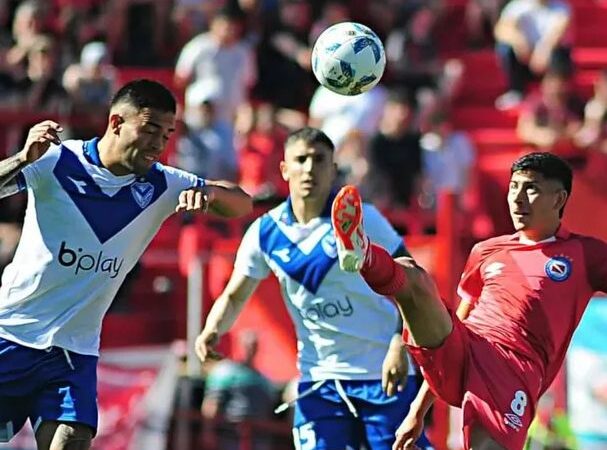 Argentinos Juniors vs. Vélez por la semifinal de la Copa de la Liga