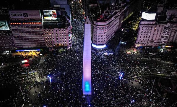 Argentina bicampeona de América: los festejos en el Obelisco en plena ola de frío