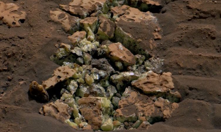 La NASA encontró un elemento inesperado en Marte: “No debería estar ahí”