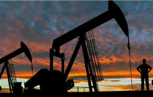 Paro de petroleros por Ganancias: podría haber medidas de fuerza que afectaría la provisión de combustibles