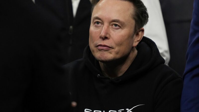 Elon Musk: «El dinero dejará de importar en 2036 porque la IA producirá más de lo que podremos consumir»